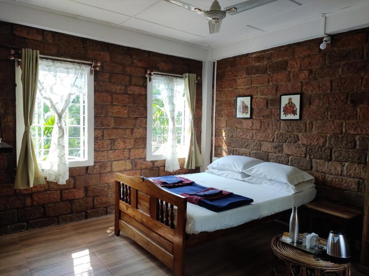 The Rustic Cottage - Homestay צ'ראפונג'י מראה חיצוני תמונה