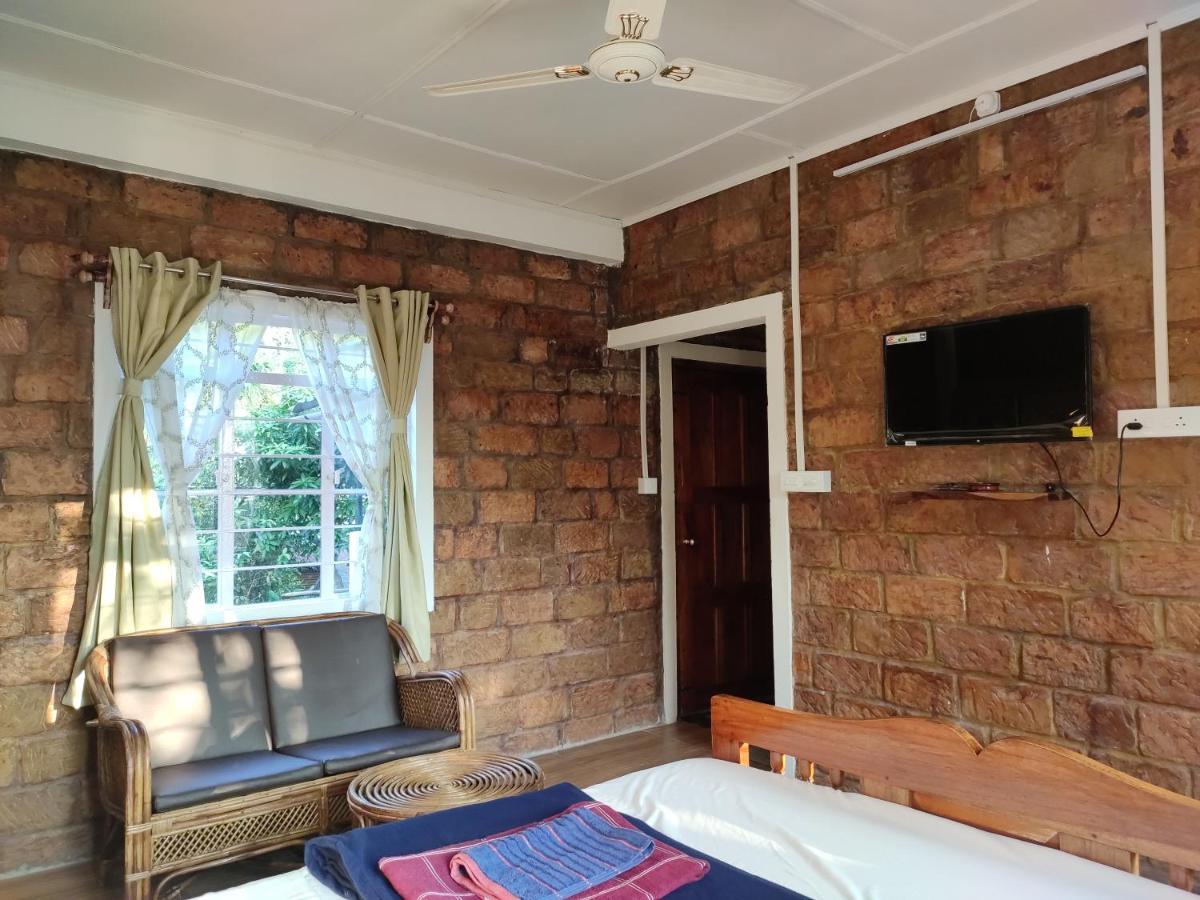 The Rustic Cottage - Homestay צ'ראפונג'י מראה חיצוני תמונה