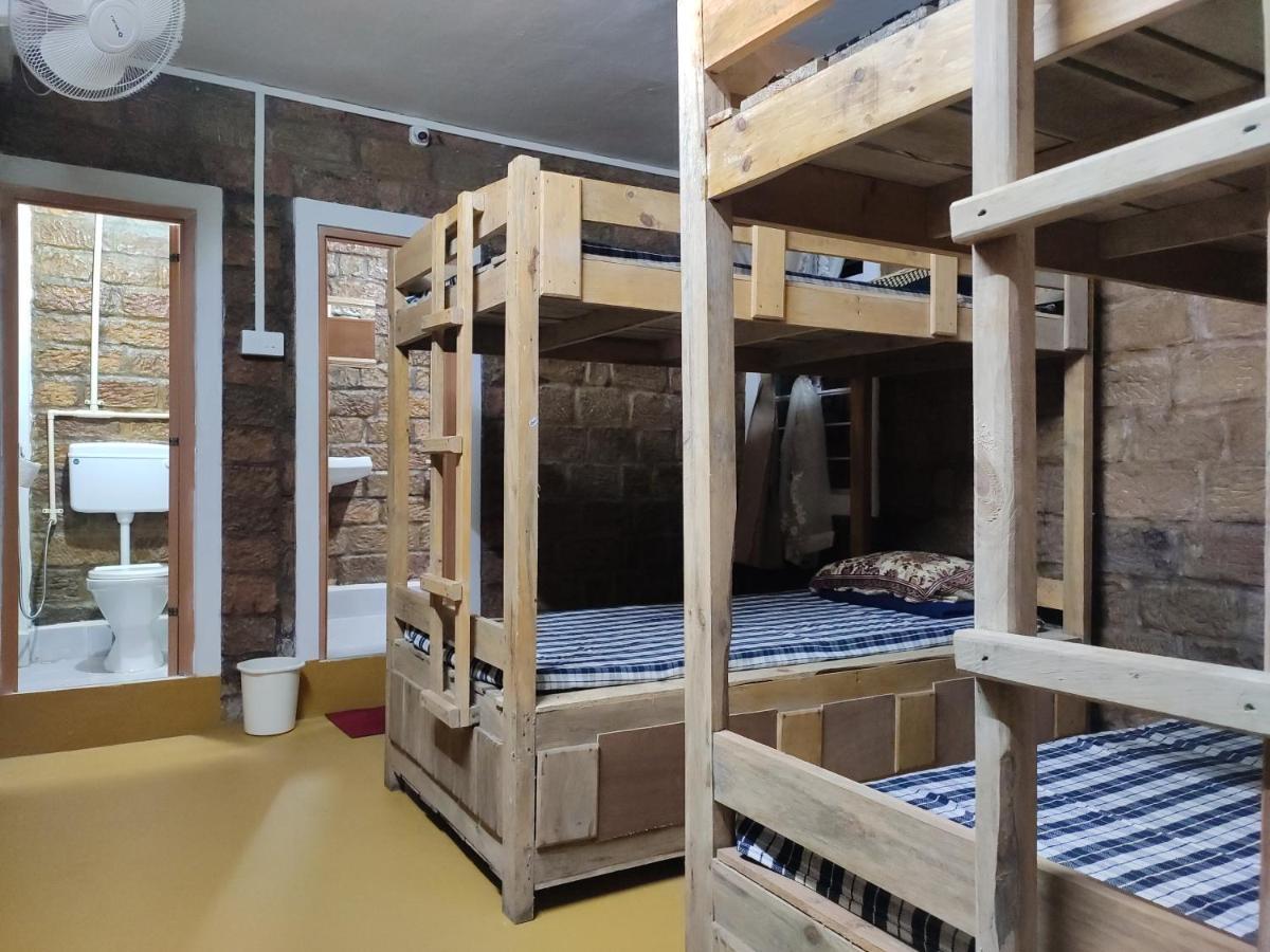 The Rustic Cottage - Homestay צ'ראפונג'י מראה חיצוני תמונה
